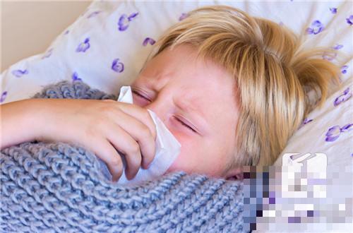 孩子过敏性咳嗽用不用看医生？