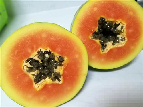 木瓜被称为“百益之果”，吃木瓜有6个好处和4个禁忌