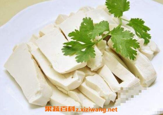 农村盐腌制豆腐的做法 家常腌咸豆腐的做法