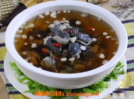 乌鸡的营养价值 乌鸡的功效与作用