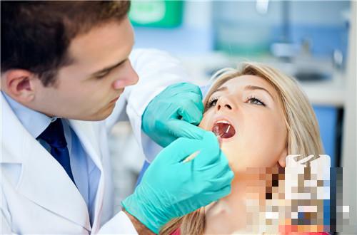 牙槽骨吸收如何治疗？