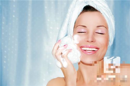 女性洗脸巧用6种水，堪称是养颜圣品