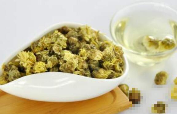 菊花茶加蜂蜜的功效与作用 菊花茶加蜂蜜的禁忌