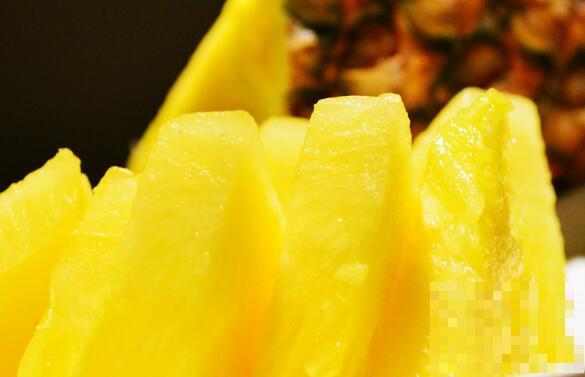 菠萝和凤梨的区别 吃菠萝的好处