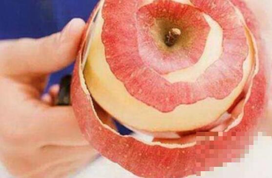 苹果皮该不该吃 苹果怎么洗才能连皮吃