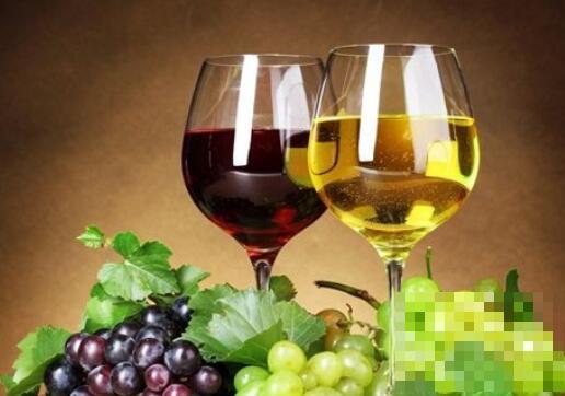 白葡萄酒和红葡萄酒的区别