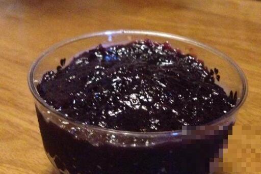 黑加仑果酱怎么吃最好 黑加仑果酱的食用方法