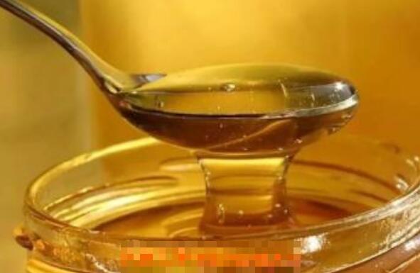 蜂蜜对皮肤的作用和好处 蜂蜜去痘印的方法步骤